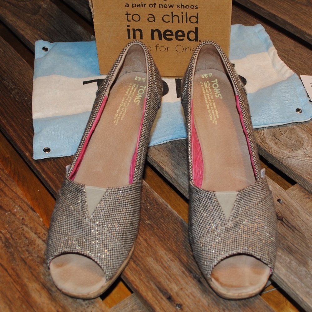 TOMS Metallic Tweed Cork Wedge